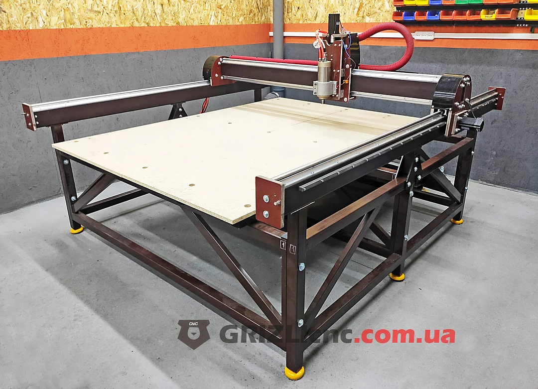 Фрезерный станок с ЧПУ GRIZLI Profi 1500х2500мм - Шпиндель 2.2кВт на водяном охл. Цанга ER20