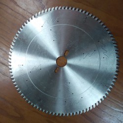 Пила для різання пластику D250x30x3 Z80 LV250303080/C