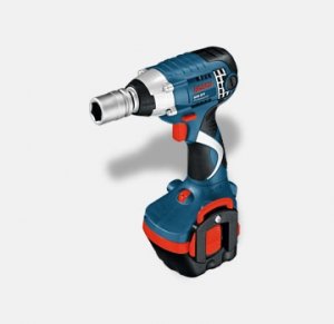 АККУМУЛЯТОРНЫЙ УДАРНЫЙ ГАЙКОВЁРТ GDS 12 V BOSCH