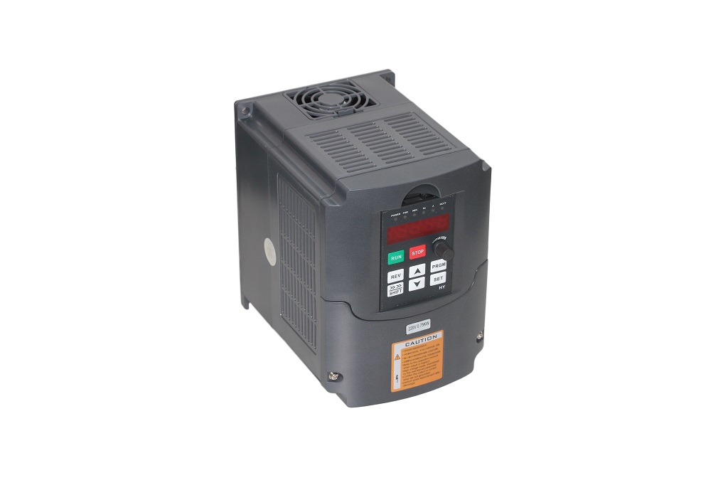 Инвертор HY0D7523B 0,75 кВт (220V)