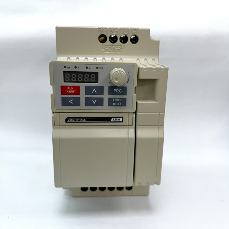 Інвертор 2.2 kW 220-250V